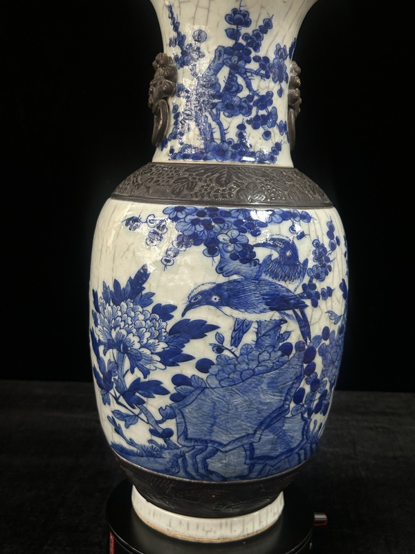 古玩轉(zhuǎn)賣青花鐵銹花花卉紋鋪首瓶拍賣，當前價格1888元