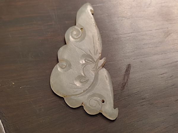 古玩玉器清中期玉蝠(福)佩拍賣,當(dāng)前價(jià)格500元