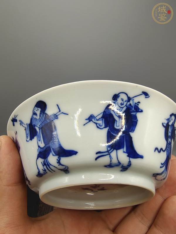 古玩陶瓷青花八仙人物紋茶碗真品鑒賞圖