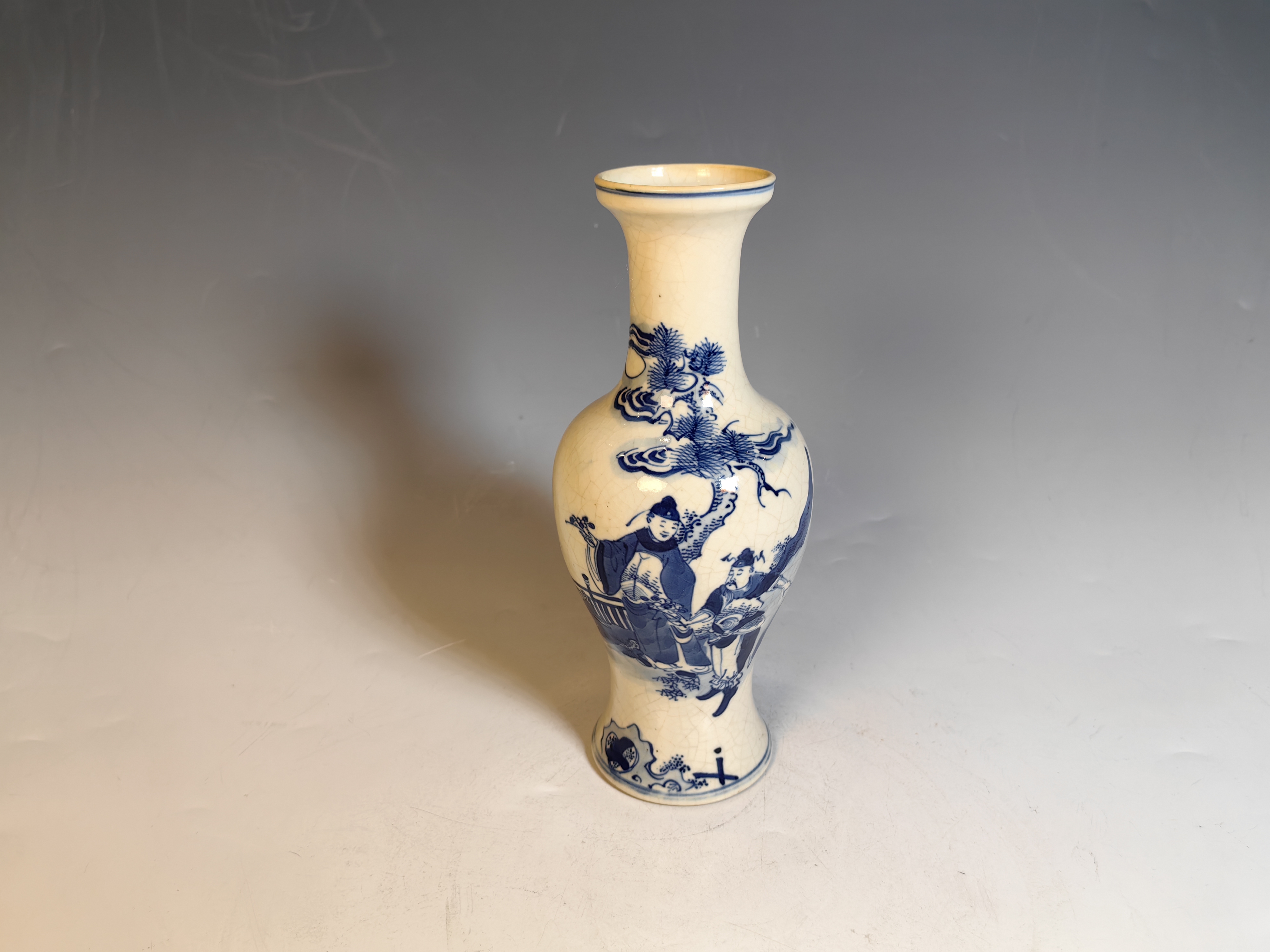 超珍館蔵】宋 古陶瓷品 耀州窯 動物紋 梅瓶 置物 古
