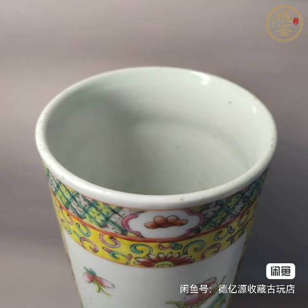 古玩陶瓷花蝶紋粉彩帽筒真品鑒賞圖