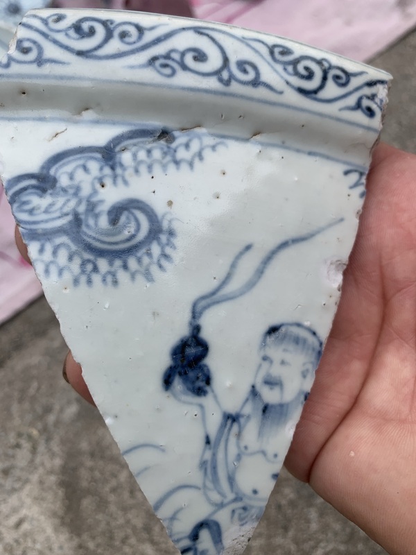 古玩陶瓷空白期青花瓷片拍賣,當(dāng)前價(jià)格5000元