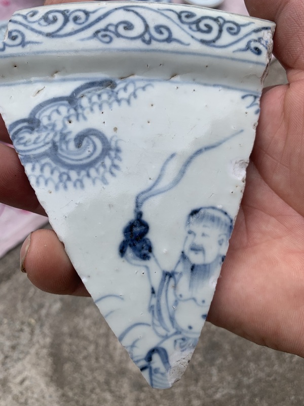 古玩陶瓷空白期青花瓷片拍賣,當(dāng)前價(jià)格5000元