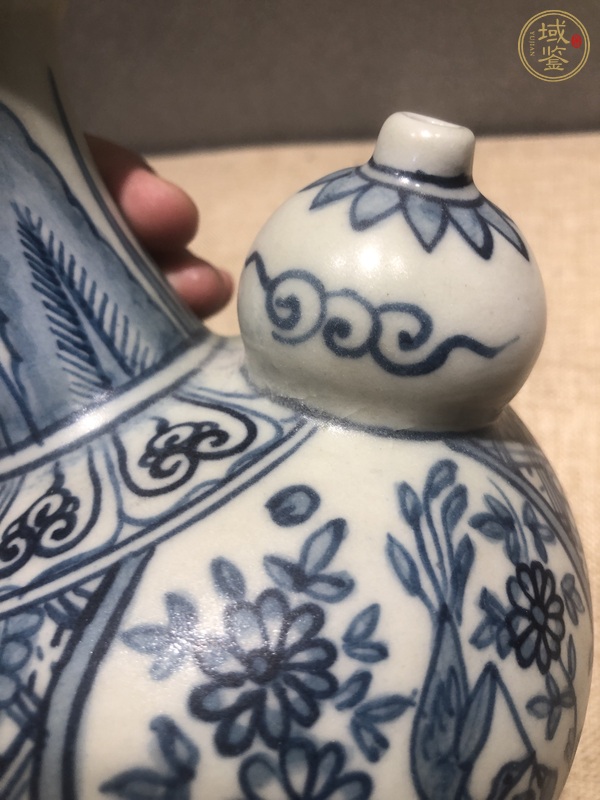 古玩陶瓷青花花卉紋軍持真品鑒賞圖