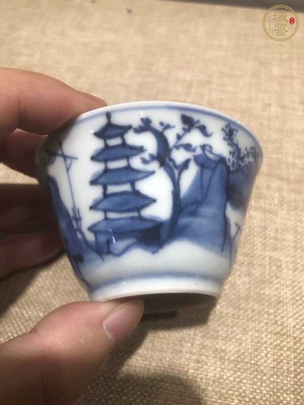 古玩陶瓷青花山水人物紋杯真品鑒賞圖