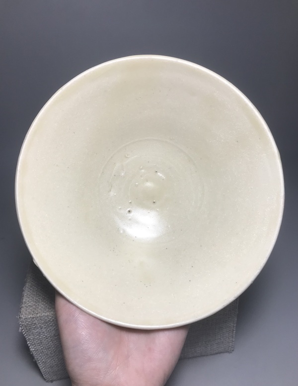 古玩陶瓷(收藏級(jí))精美釉水漂亮米黃釉深腹大碗(收藏品)拍賣(mài),當(dāng)前價(jià)格0元