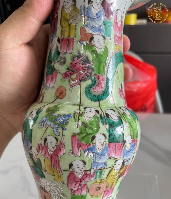 古玩陶瓷粉彩花觚真品鑒賞圖