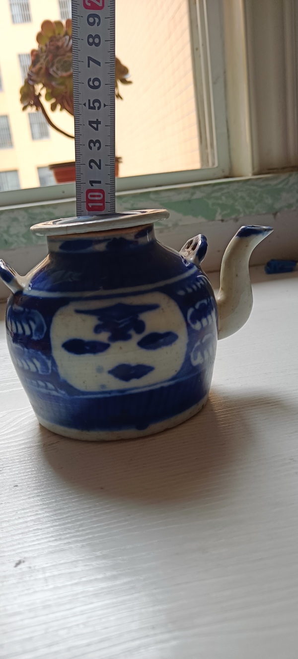 古玩陶瓷晚清青花提梁壺(沒有蓋、壸嘴掉粘)拍賣,當前價格188元