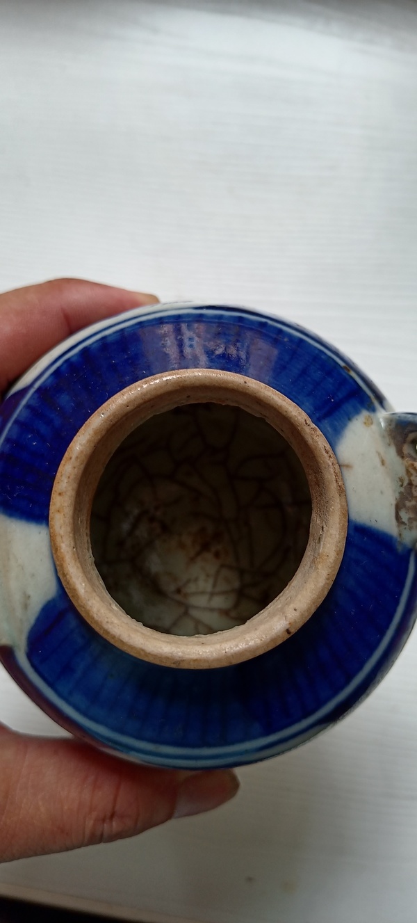 古玩陶瓷晚清青花提梁壺(沒有蓋、壸嘴掉粘)拍賣,當前價格188元