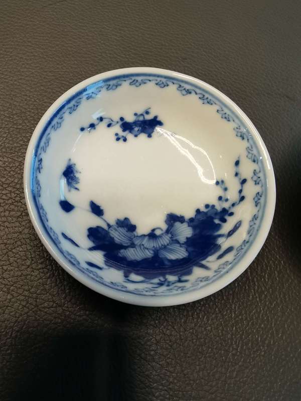 古玩陶瓷一對大清光緒年製官窯款青花花卉筆舔拍賣,當前價格2980元