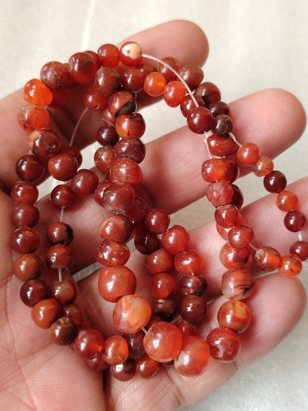 古玩玉器天然紅瑪瑙珠鏈拍賣(mài),當(dāng)前價(jià)格680元