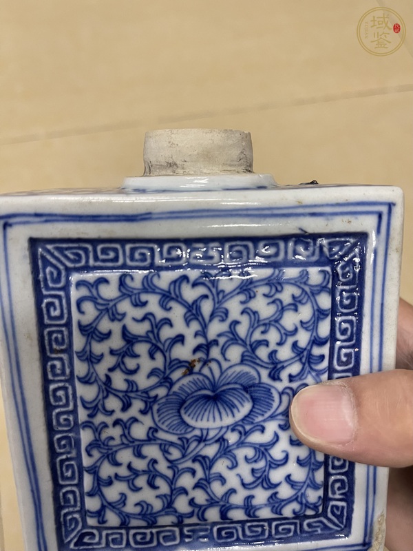 古玩陶瓷青花茶葉罐真品鑒賞圖