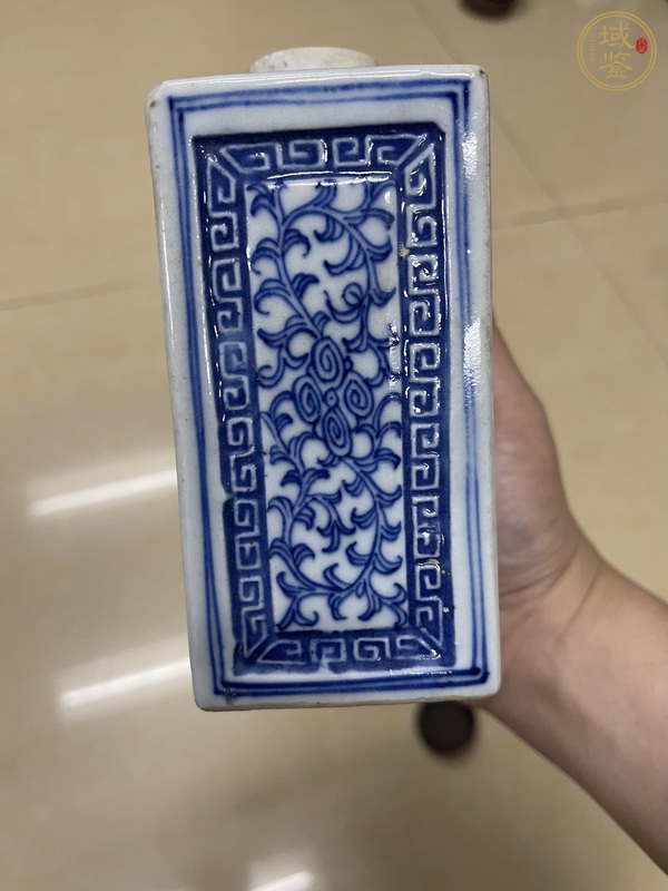 古玩陶瓷青花茶葉罐真品鑒賞圖