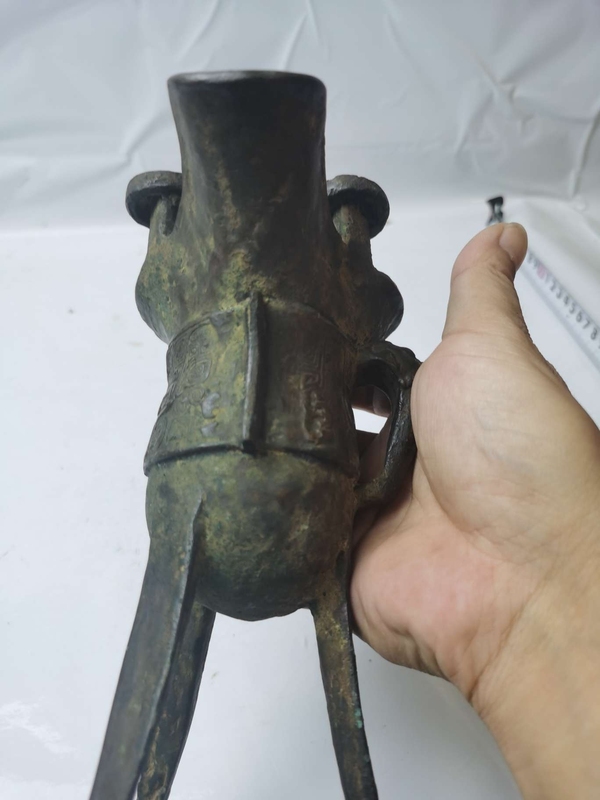 古玩銅器宋仿**爵杯拍賣,當(dāng)前價(jià)格16000元