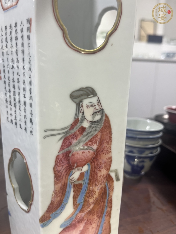 古玩陶瓷粉彩人物紋帽筒真品鑒賞圖