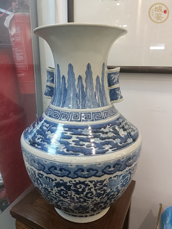 古玩陶瓷青花貫耳瓶真品鑒賞圖