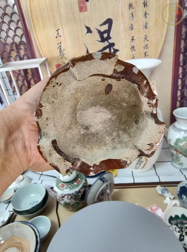 古玩陶瓷褐釉連坐瓶真品鑒賞圖