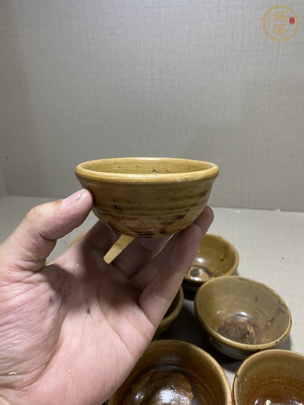 古玩陶瓷褐釉茶盞真品鑒賞圖