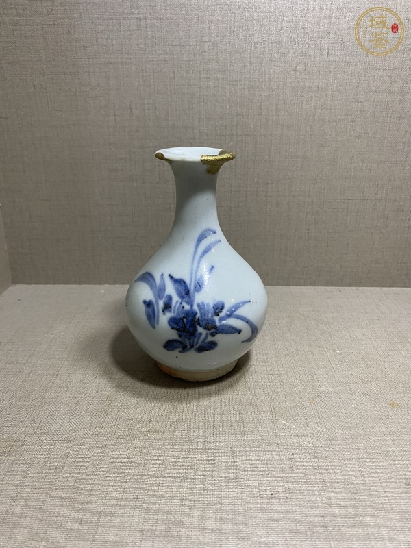 古玩陶瓷青花花卉紋玉壺春瓶真品鑒賞圖