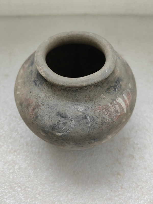 古玩陶瓷灰陶彩繪漢罐拍賣,當前價格750元