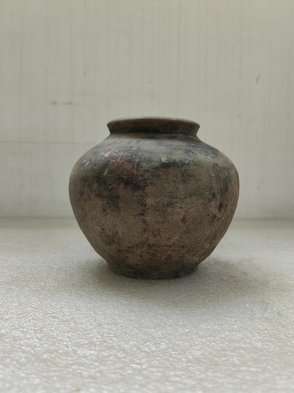古玩陶瓷灰陶彩繪漢罐拍賣,當前價格750元
