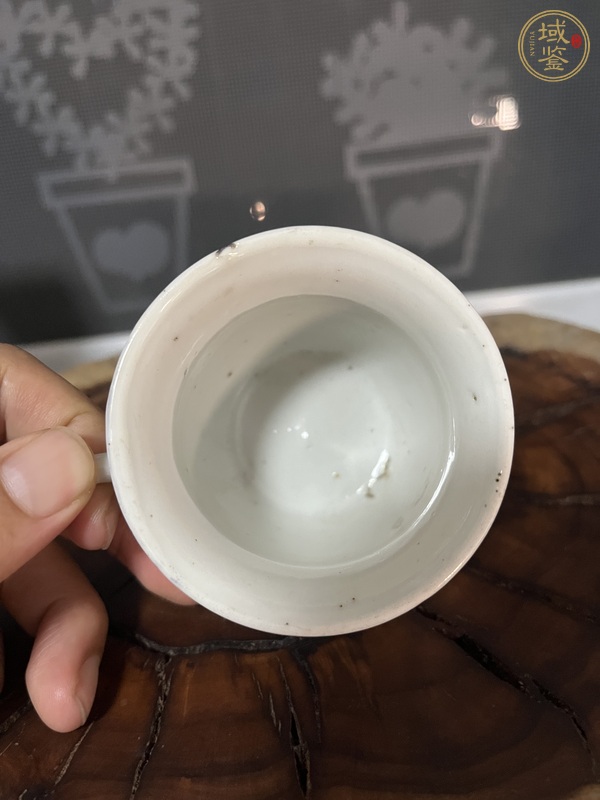 古玩陶瓷粉彩花鳥紋把杯真品鑒賞圖