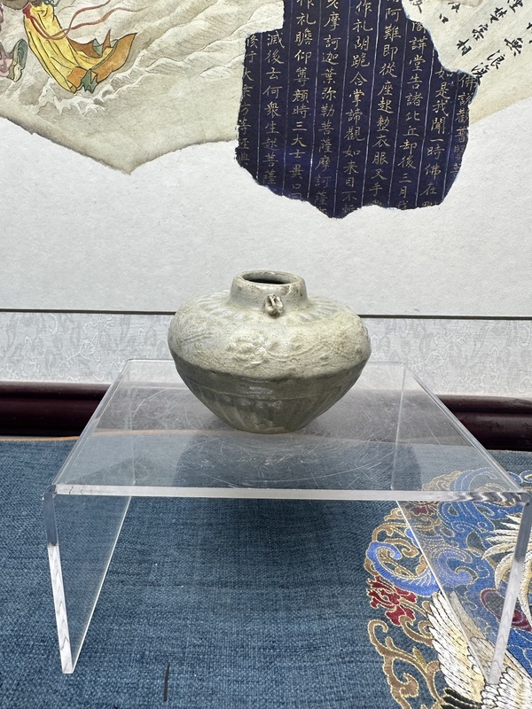 古玩陶瓷元代精品暗刻雙系水盂拍賣,當前價格1288元