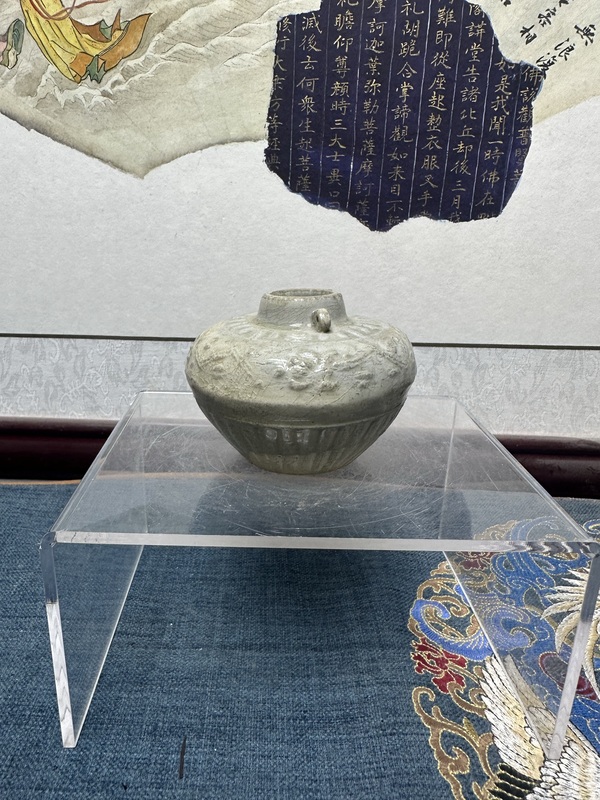 古玩陶瓷元代精品暗刻雙系水盂拍賣,當前價格1288元