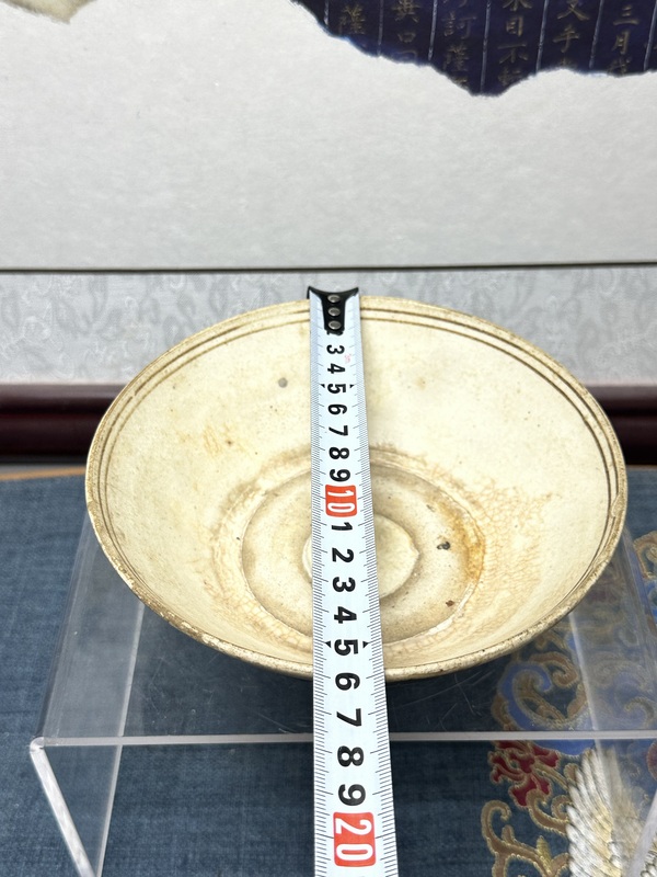 古玩陶瓷元明?暗刻牡丹花卉紋碗拍賣,當前價格4000元