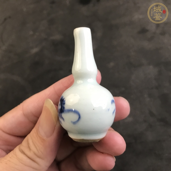 古玩陶瓷花卉紋青花葫蘆瓶真品鑒賞圖