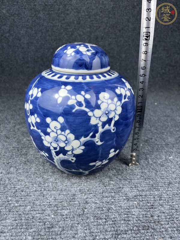 古玩陶瓷青花冰梅紋蓋罐真品鑒賞圖