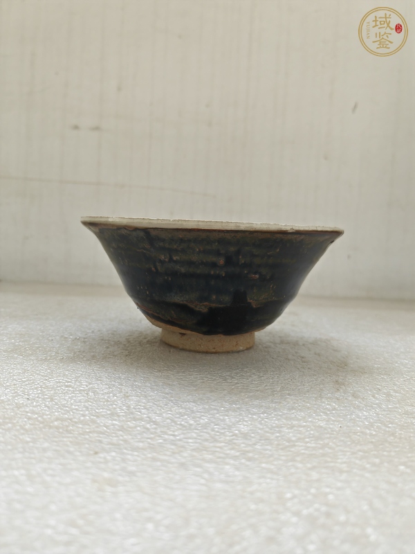 古玩陶瓷磁州窯雙色釉茶碗真品鑒賞圖