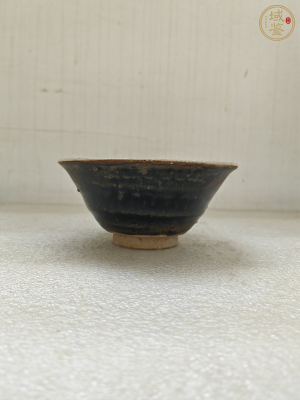 古玩陶瓷磁州窯雙色釉茶碗真品鑒賞圖