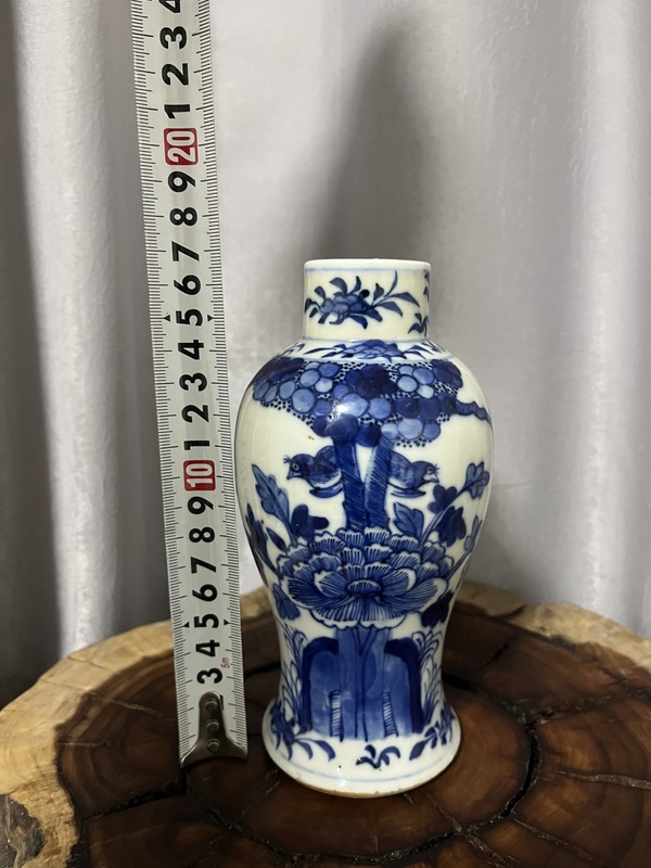 古玩陶瓷晚清青花花鳥瓶拍賣，當(dāng)前價(jià)格1500元