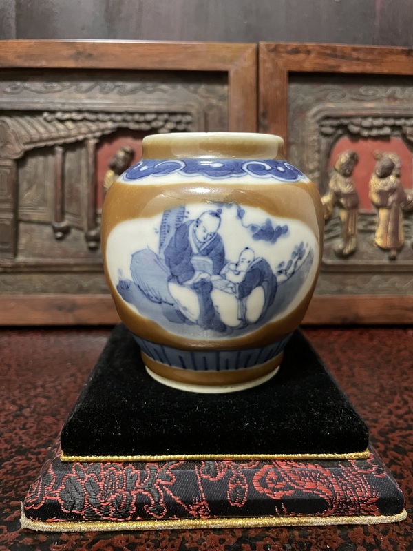古玩陶瓷醬地開創青花罐拍賣,當前價格6888元