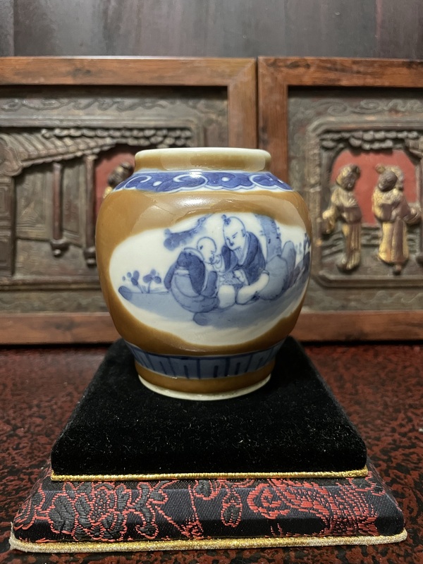 古玩陶瓷醬地開創青花罐拍賣,當前價格6888元