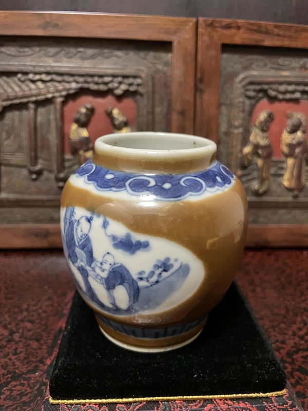 古玩陶瓷醬地開創青花罐拍賣,當前價格6888元