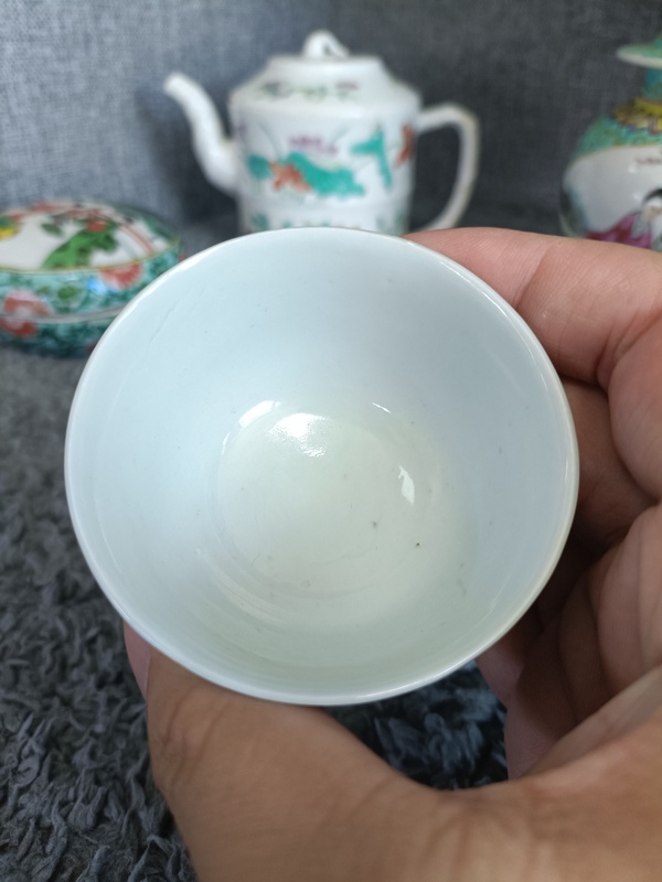 古玩陶瓷清代蟹藻紋青花杯拍賣，當前價格3888元