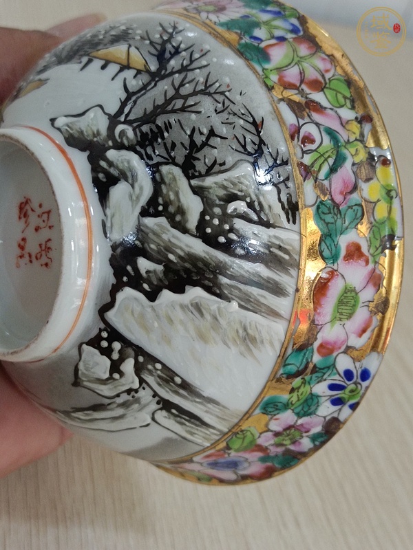 古玩陶瓷江西珍品款彩繪描金小碗真品鑒賞圖