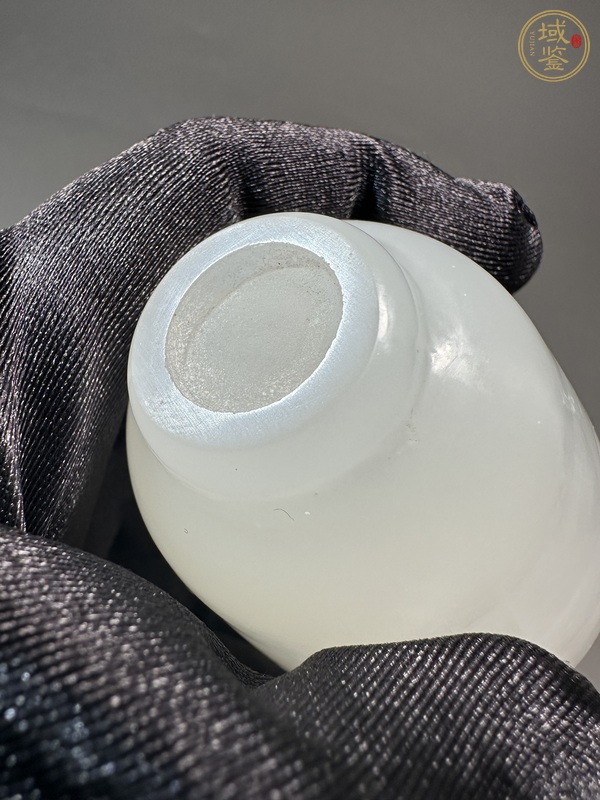 古玩玉器料器制“素紋瓶”真品鑒賞圖