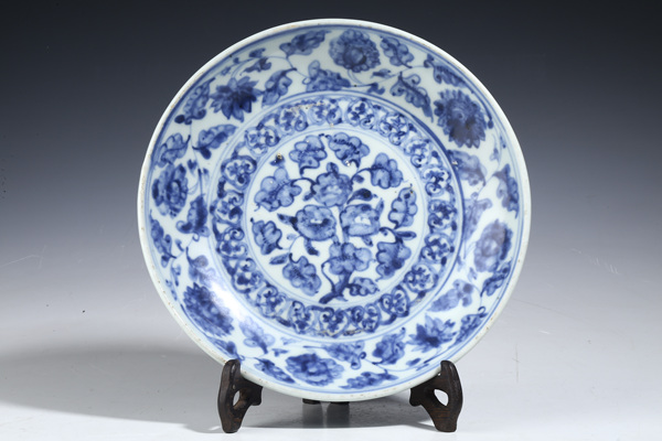 古玩陶瓷明中·青花花卉紋盤拍賣,當前價格23800元