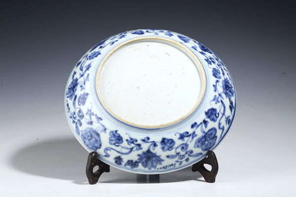 古玩陶瓷明中·青花花卉紋盤拍賣,當前價格23800元