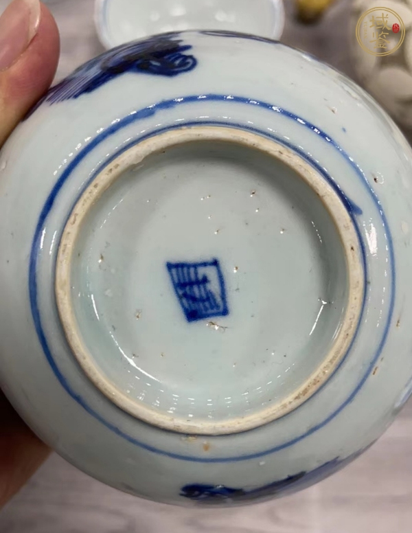 古玩陶瓷青花螭龍紋茶碗真品鑒賞圖