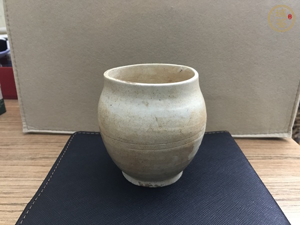 古玩陶瓷青白釉茶入真品鑒賞圖