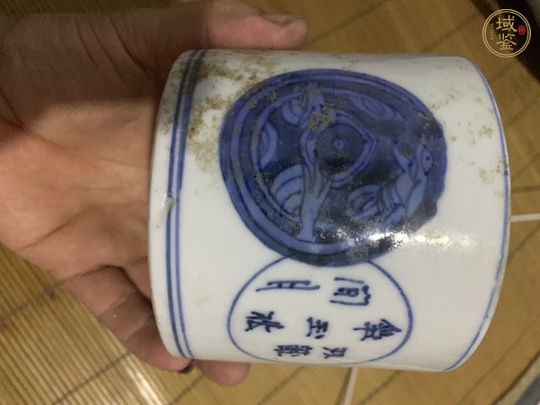 古玩陶瓷青花筆筒真品鑒賞圖