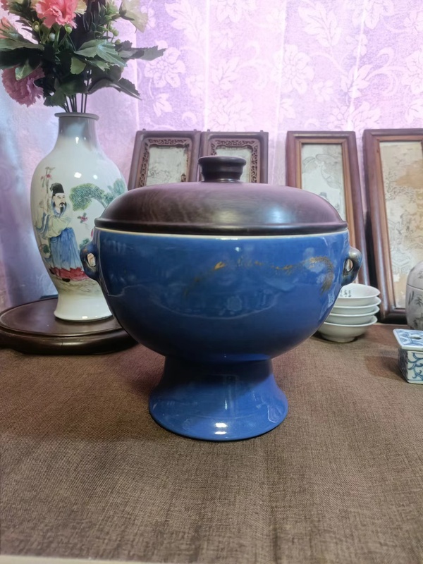 古玩陶瓷光緒霽藍釉四系高足暖鍋拍賣,當前價格5888元