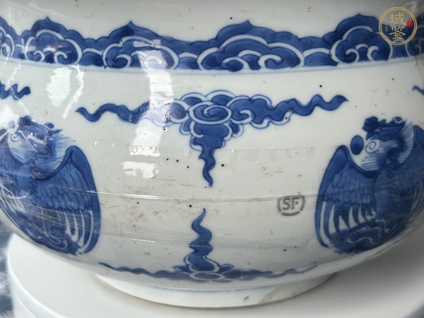 古玩陶瓷青花團鳳紋爐真品鑒賞圖