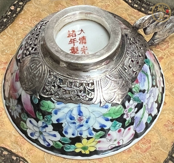 古玩陶瓷百花不落地粉彩碗真品鑒賞圖