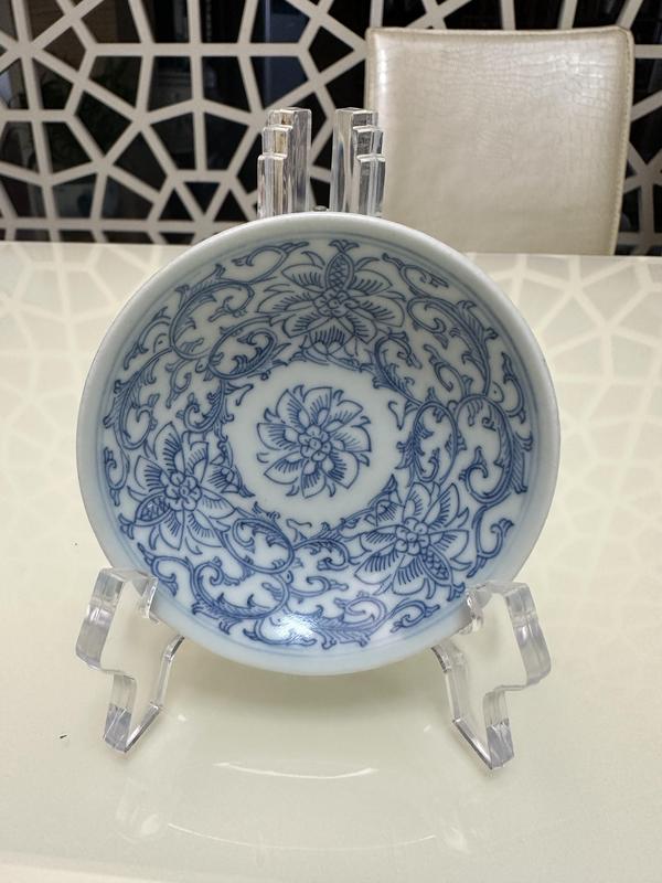 古玩陶瓷青花淡描花卉小蝶拍賣,當前價格680元
