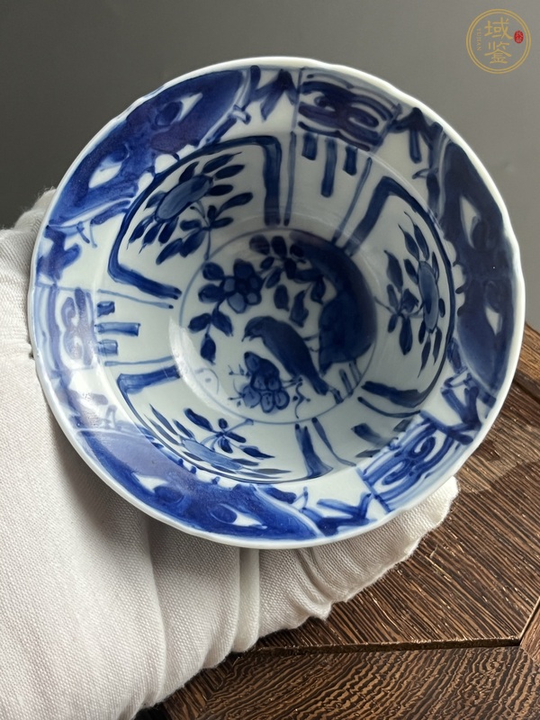 古玩陶瓷青花杯真品鑒賞圖